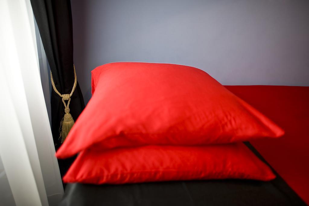 Hotel Korona Łuków Стая снимка